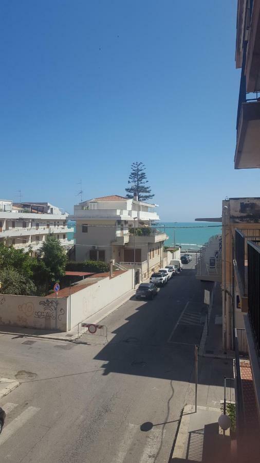 Il Mare A Due Passi Apartment Marina di Ragusa Exterior foto